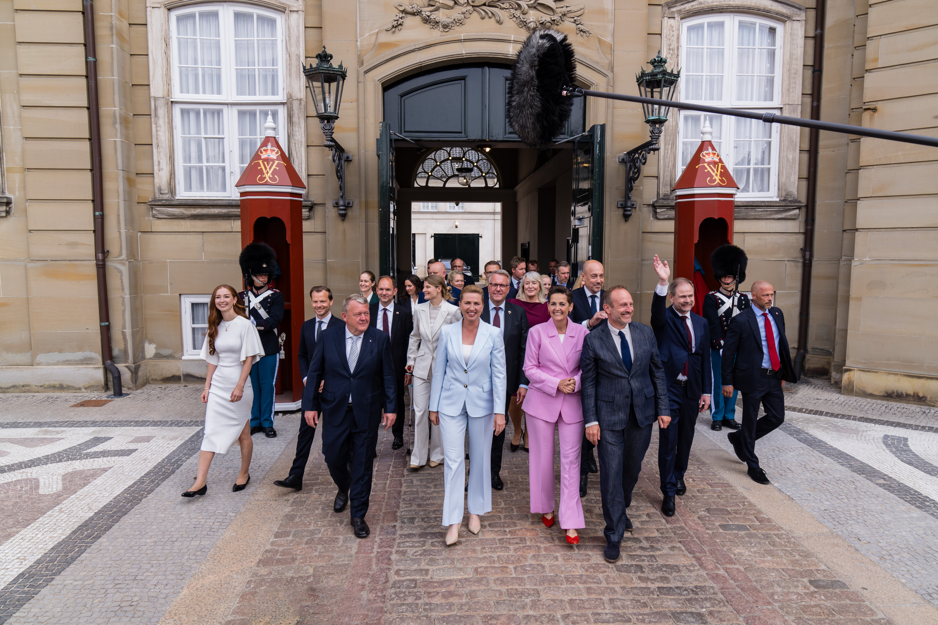 Præsentation af Regeringen Mette Frederiksen III på Amalienborg slotsplads
