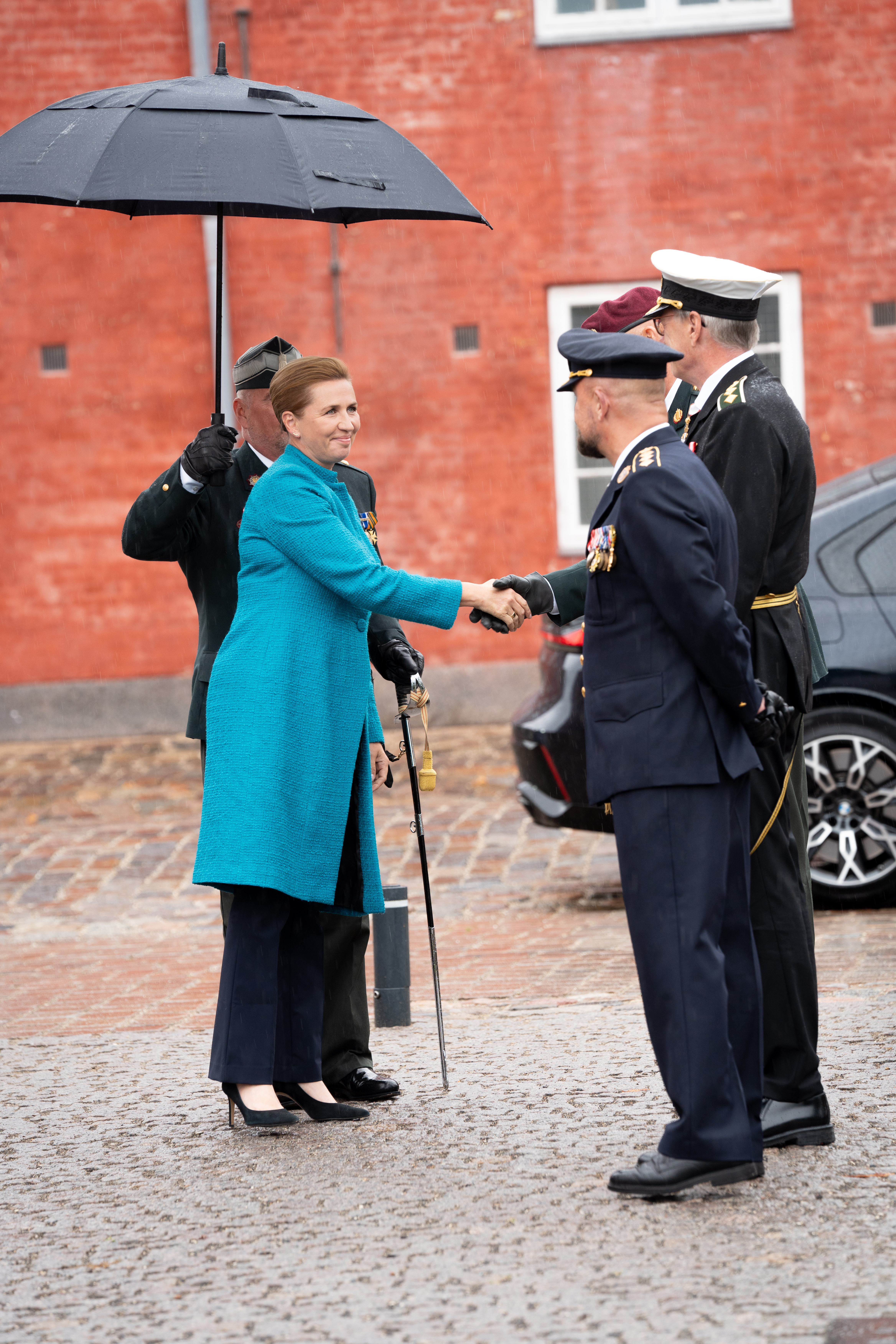 Statsminister Mette Frederiksen markerer flagdag på Kastellet i København